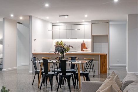 Photo of property in 14 Oates Place, Greytown, 5712