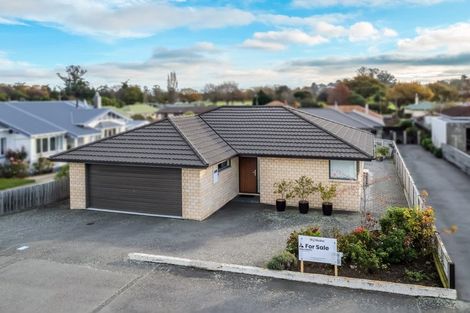 Photo of property in 6 Mersey Street, South Hill, Oamaru, 9400