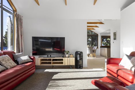 Photo of property in 1/874 Acacia Bay Road, Acacia Bay, Taupo, 3330