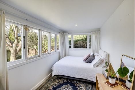 Photo of property in 1013 Heretaunga Street East, Parkvale, Hastings, 4122
