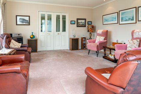 Photo of property in 5 Everard Street, Somerfield, Christchurch, 8024