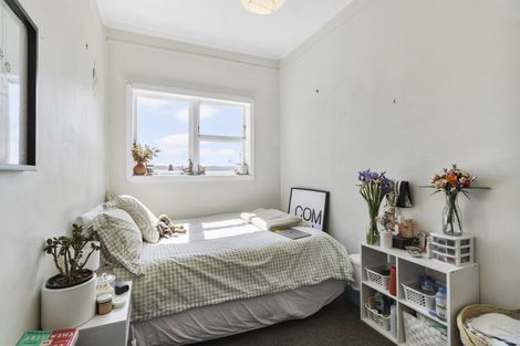 Photo of property in 34 Drummond Street, Mount Cook, Wellington, 6021