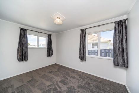Photo of property in 306 South Road, Hawera, 4610