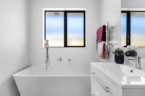 Photo of property in 12 Eldridge Street, Woodend, 7610