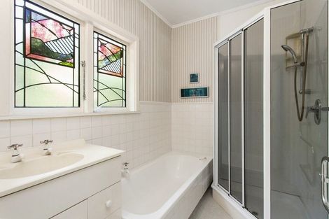 Photo of property in 4 Makora Street, Fendalton, Christchurch, 8041