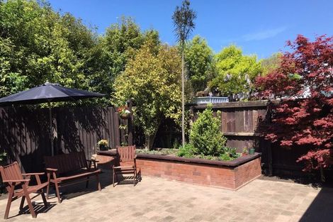 Photo of property in 18 Rembrandt Place, Burnside, Christchurch, 8053