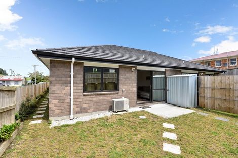 Photo of property in 33u2 Cowley Drive, Temple View, Hamilton, 3218