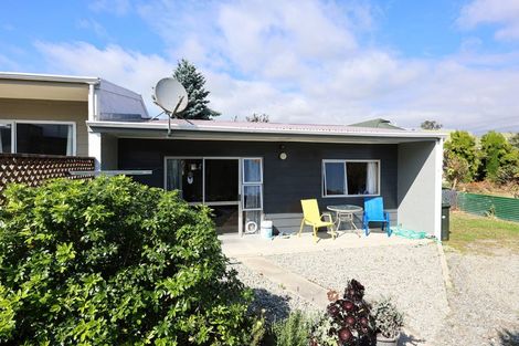 Photo of property in 5 Mersey Street, South Hill, Oamaru, 9400