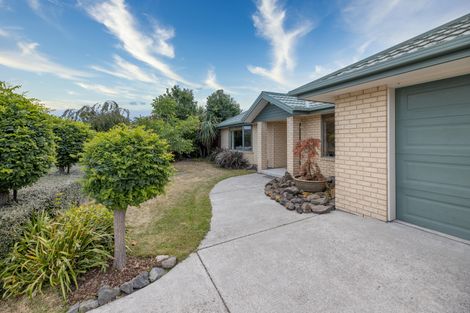 Photo of property in 92 Courtenay Drive, Kaiapoi, 7630
