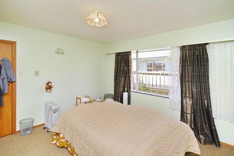 Photo of property in 23 Crofton Road, Harewood, Christchurch, 8051