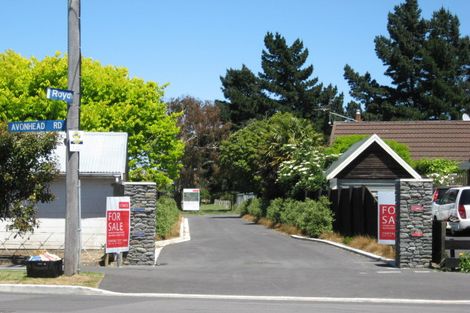 Photo of property in 435d Avonhead Road, Avonhead, Christchurch, 8042