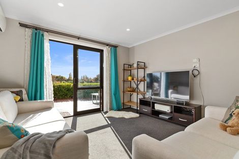 Photo of property in 6u5 Church Road, Pukete, Hamilton, 3200