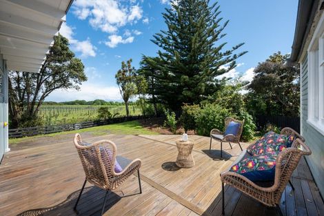 Photo of property in 1 Haumoana Road, Haumoana, 4102