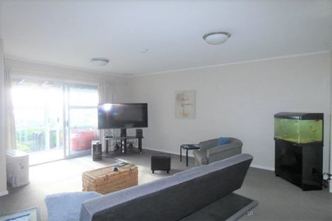 Photo of property in 10f1 Downing Street, Crofton Downs, Wellington, 6035