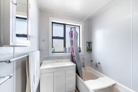 Photo of property in 12 Anderson Place, East Gore, Gore, 9710