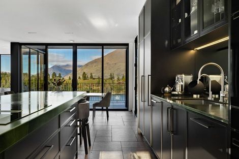 Photo of property in 95 Frankton Road, Queenstown, 9300