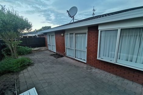 Photo of property in 3/77 Matipo Street, Riccarton, Christchurch, 8041