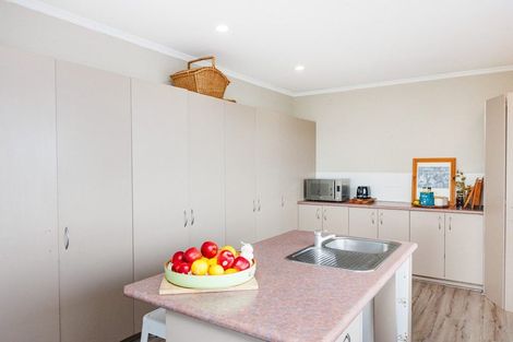 Photo of property in 12a Heatherlea Heights, Feilding, 4702