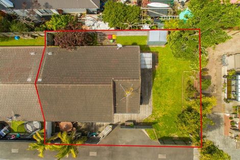 Photo of property in 2/230 Valley Road, Mount Maunganui, 3116