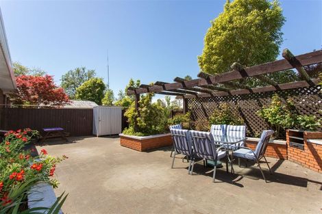 Photo of property in 18 Rembrandt Place, Burnside, Christchurch, 8053