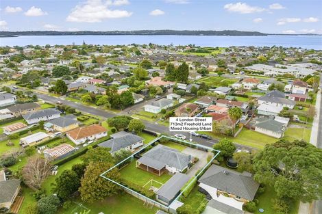 Photo of property in 4 London Street, Te Atatu Peninsula, Auckland, 0610