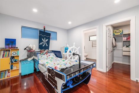 Photo of property in 13a Pomaria Road, Henderson, Auckland, 0610