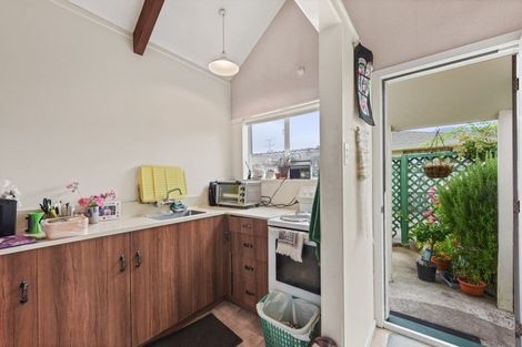 Photo of property in 2/12 Marsden Road, Stoke, Nelson, 7011