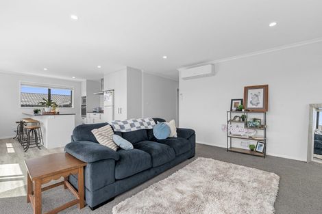 Photo of property in 47 Ridge Drive, Omokoroa, 3114