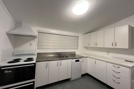 Photo of property in 115 Sutherland Road, Brookfield, Tauranga, 3110