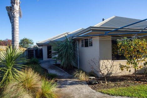 Photo of property in 12 Stagg Place, Brightwater, 7022