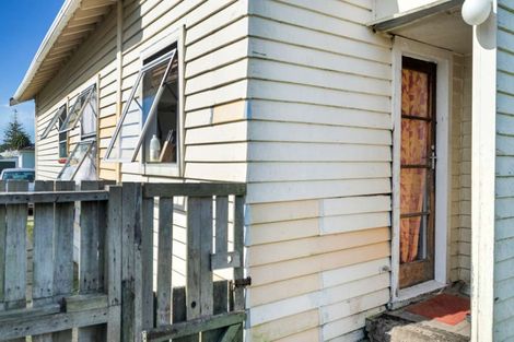 Photo of property in 140 Lucknow Street, Wairoa, 4108