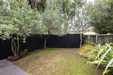 Photo of property in 6/16 Derby Street, St Albans, Christchurch, 8014
