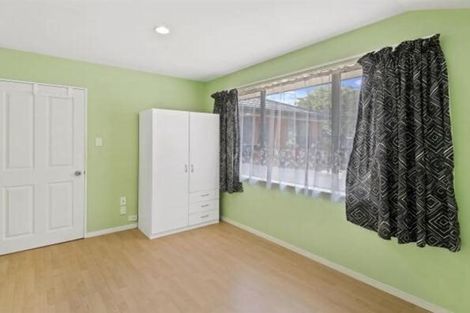 Photo of property in 1 Roche Avenue, Upper Riccarton, Christchurch, 8041