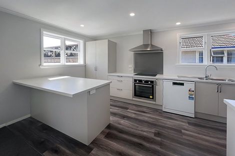 Photo of property in 27 Seddon Street, Takaro, Palmerston North, 4412