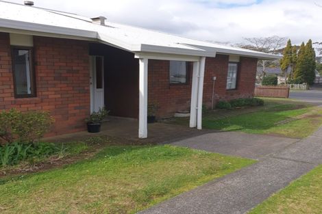 Photo of property in 70 Sandspit Road, Waiuku, 2123