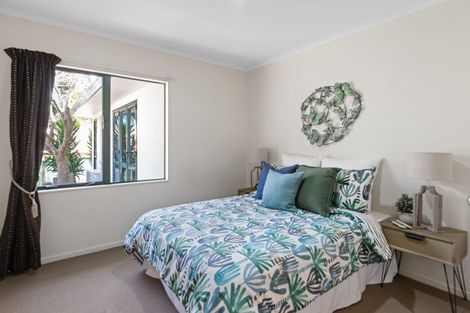 Photo of property in 4 Molyneux Place, Welcome Bay, Tauranga, 3112