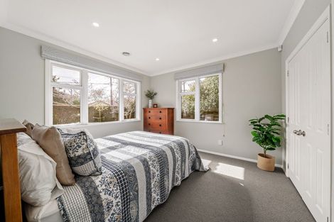 Photo of property in 3 Heretaunga Square, Silverstream, Upper Hutt, 5019