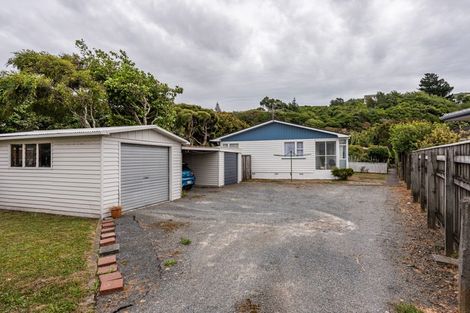 Photo of property in 13f3 Luckie Street, Tawa, Wellington, 5028