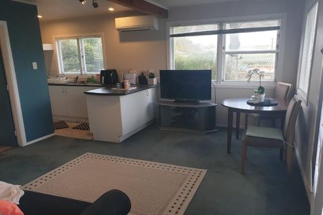 Photo of property in 31 Kaihuia Street, Northland, Wellington, 6012