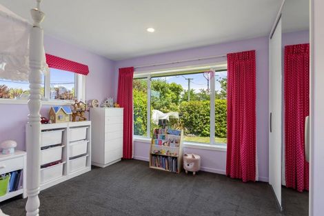 Photo of property in 26 Radbrook Street, Avonhead, Christchurch, 8042