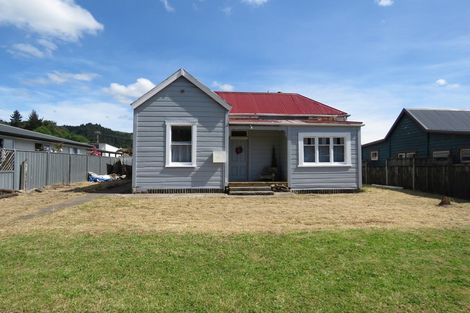 Photo of property in 3 Herald Street, Reefton, 7830