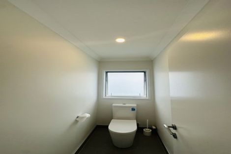 Photo of property in 34a Schnapper Rock Road, Schnapper Rock, Auckland, 0632
