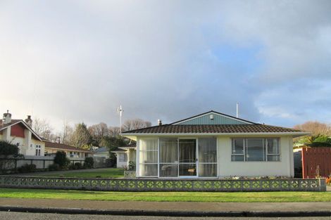 Photo of property in 2/211 Ikanui Road, Frimley, Hastings, 4120