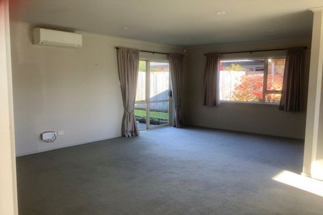 Photo of property in Henry Russell Estate, 21/36 Belgrove Drive, Waipukurau, 4200