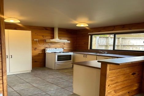 Photo of property in 14 Yeoman Place, Howick, Auckland, 2014