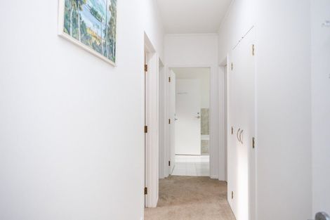 Photo of property in Maddison Apartments, 3/6c Queen Street, Palmerston North, 4410