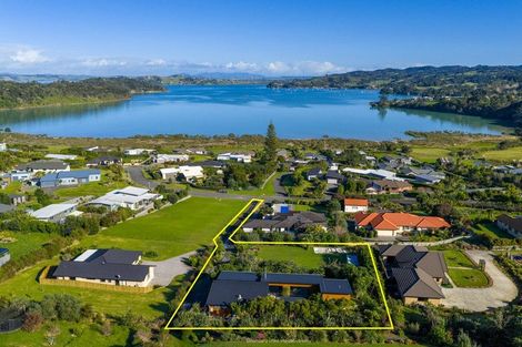Photo of property in 29 Muritai Road, Parua Bay, Whangarei, 0174