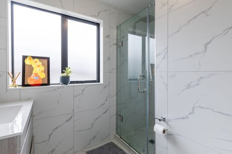Photo of property in 10/66 Clayburn Road, Glen Eden, Auckland, 0602