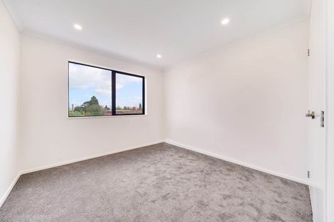 Photo of property in 180 Clevedon Road, Papakura, 2110
