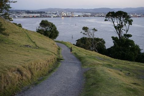 Photo of property in 43c Rita Street, Mount Maunganui, 3116